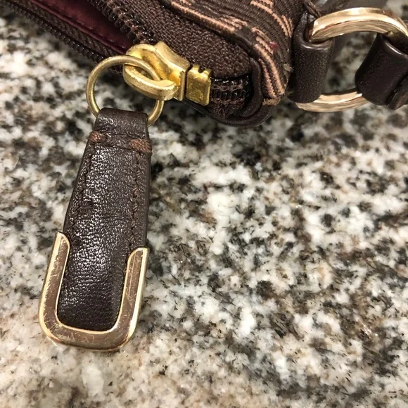 Coach Madison Swingpack/ Crossbody. Never Used. - Picture 6 of 10
